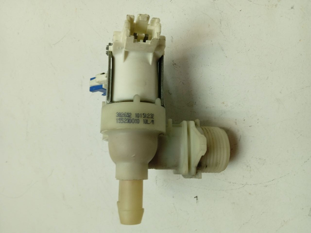 EWS1256EGU кт7 Клапан подачи воды для стиральных машин Electrolux Zanussi 1552300004 б/у
