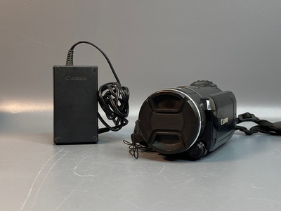 Canon Legria HF S21