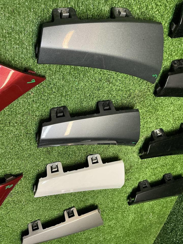 Накладка перед бампера Mercedes C w205 (18-23) AMG