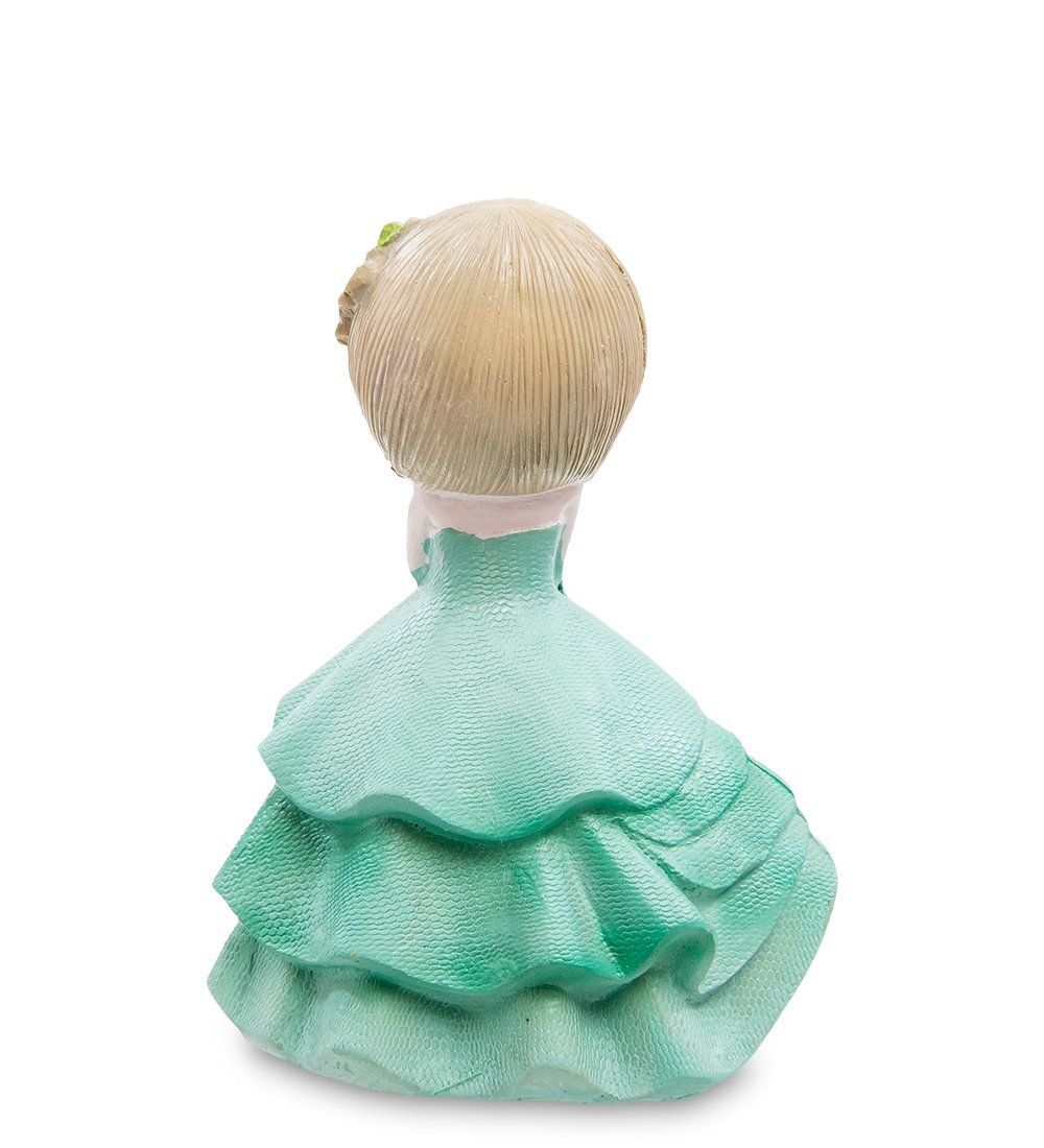 MN-117/3 Фигурка «Девочка с цветочками»