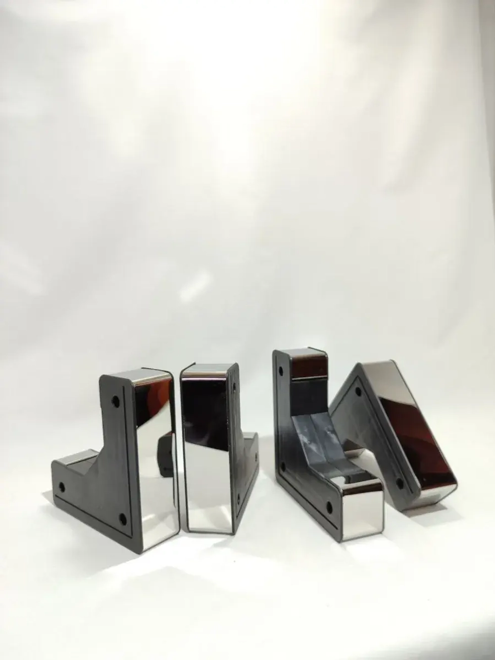 Мебельные ножки пластиковые для дивана шкафа и тумбочки