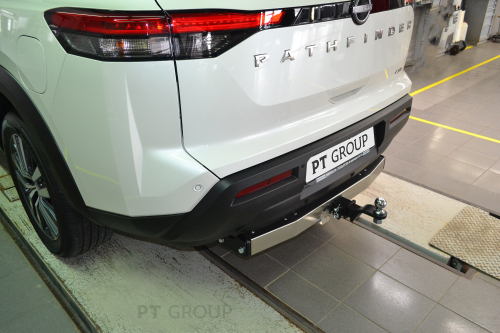 Фаркоп с унив. электрикой Smart, съемный квадрат, с НЕРЖ накладкой Nissan Pathfinder 2022- (паспорт и сертификат) ПТ ГРУПП.NPA-22-991124.00