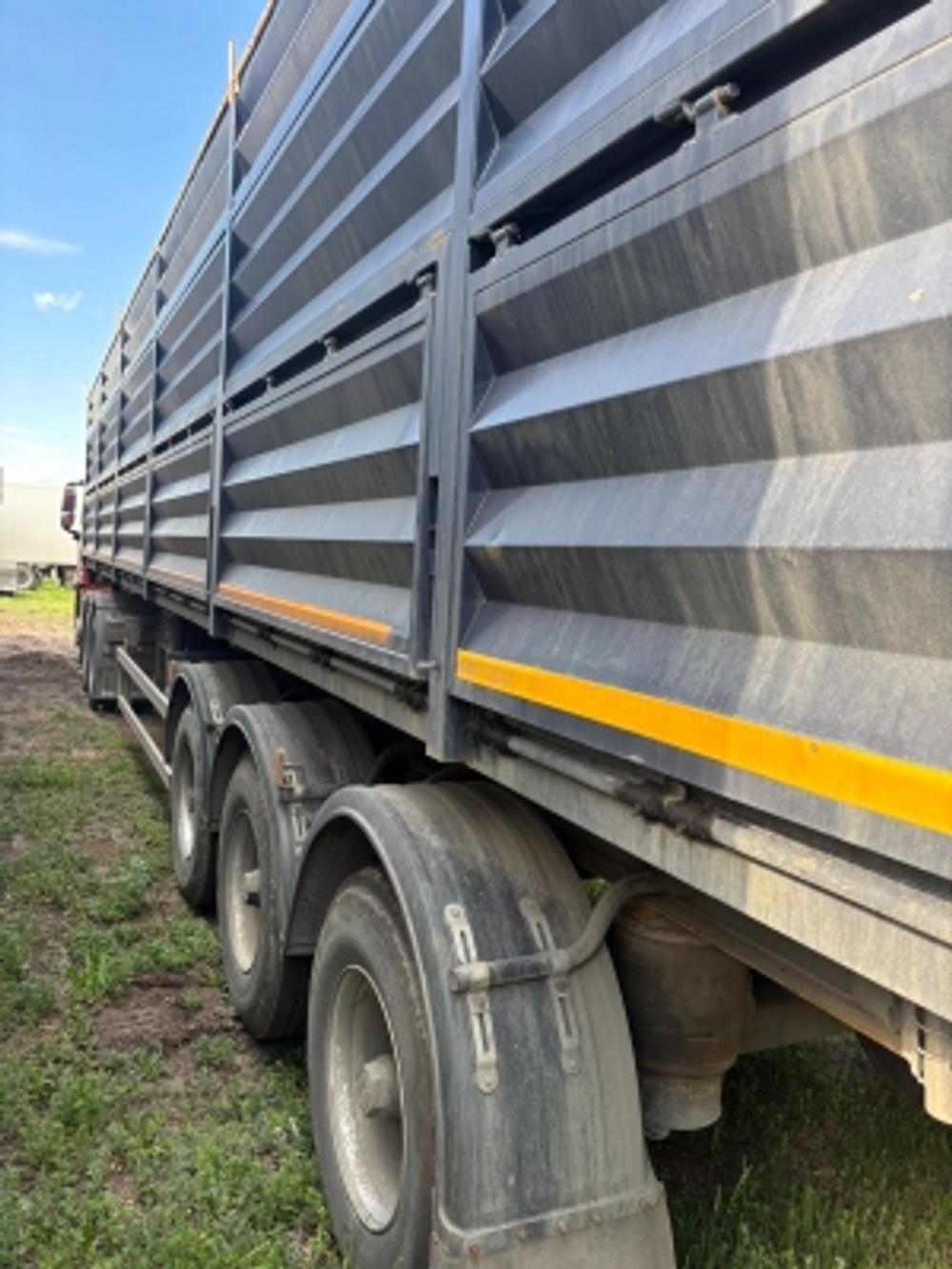 Автомастер АМ9460* Полуприцеп контейнеровоз 4 оси AM9460-33S