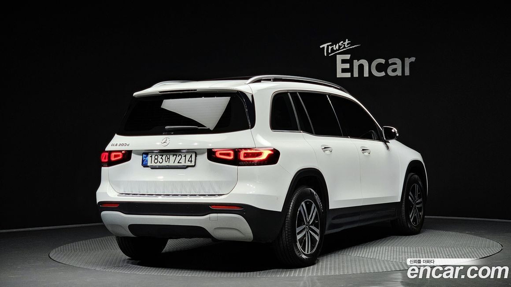 Mercedes-Benz GLB-Class X247 GLB200 d (09.2021)
