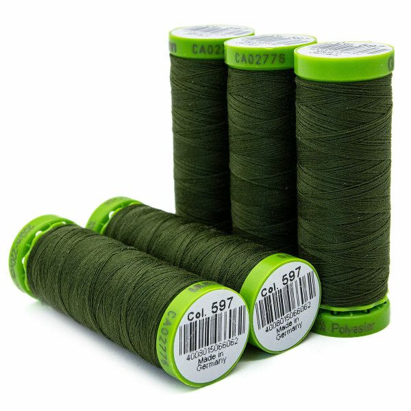 Нитки для тонких тканей Gutermann Extra Fine 150 (200 метров), 5 кат. | 597 зеленый хаки