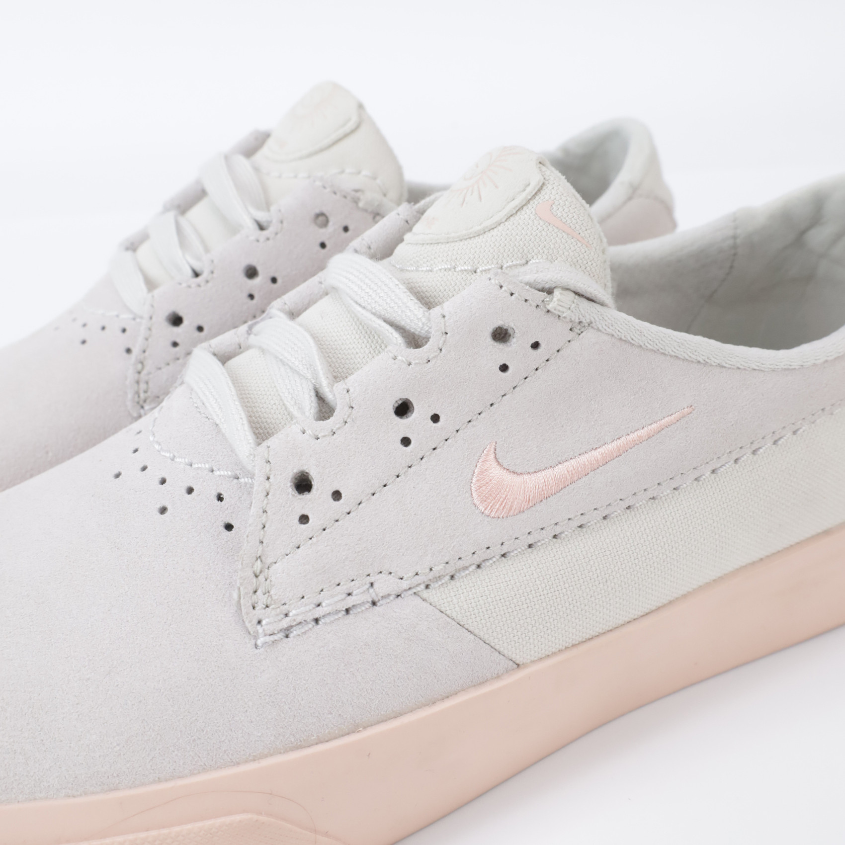 Nike SB Shane (grey pink) артикул: - купить в магазине Дайс