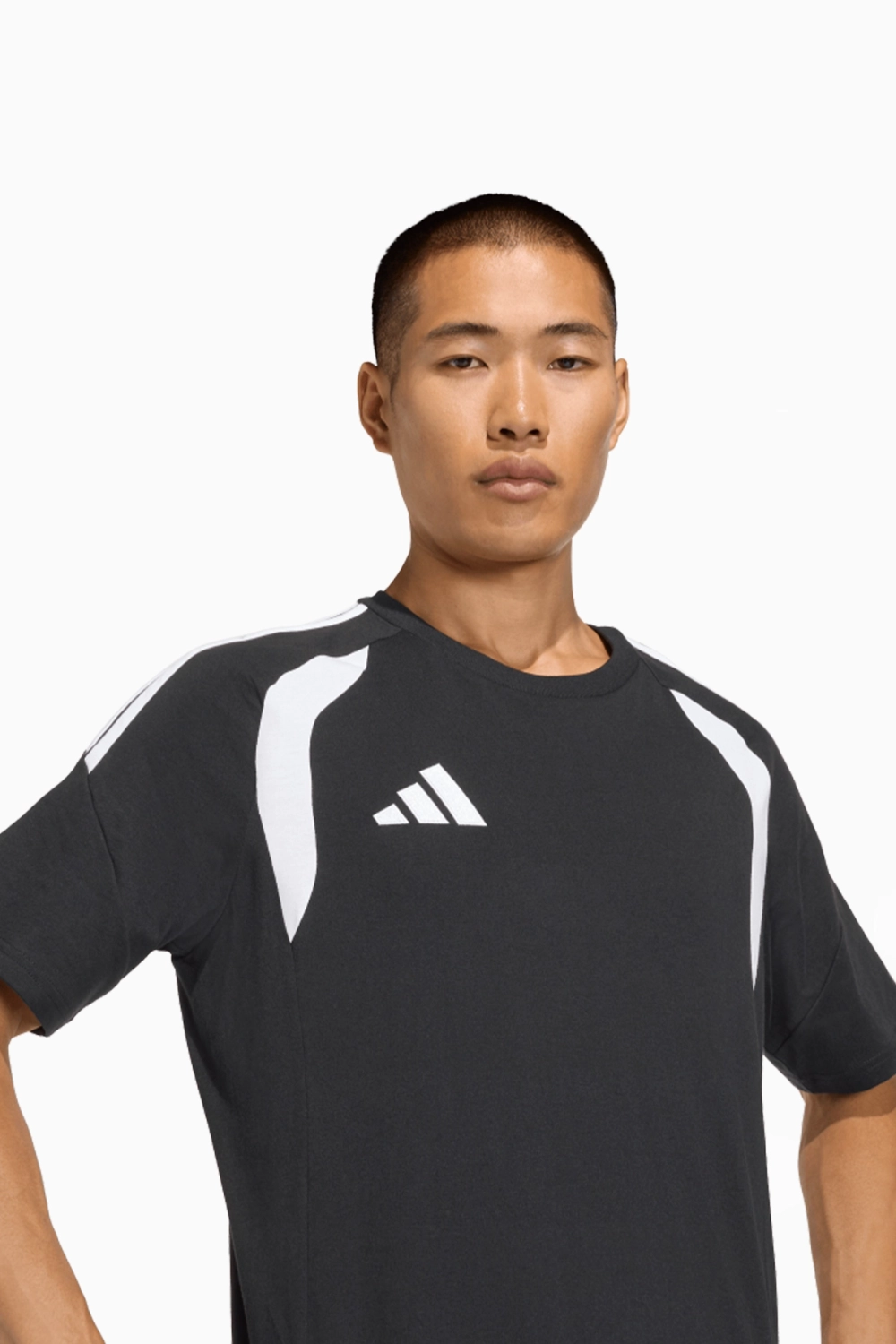 Футболка adidas Tiro 26 Tee - черный