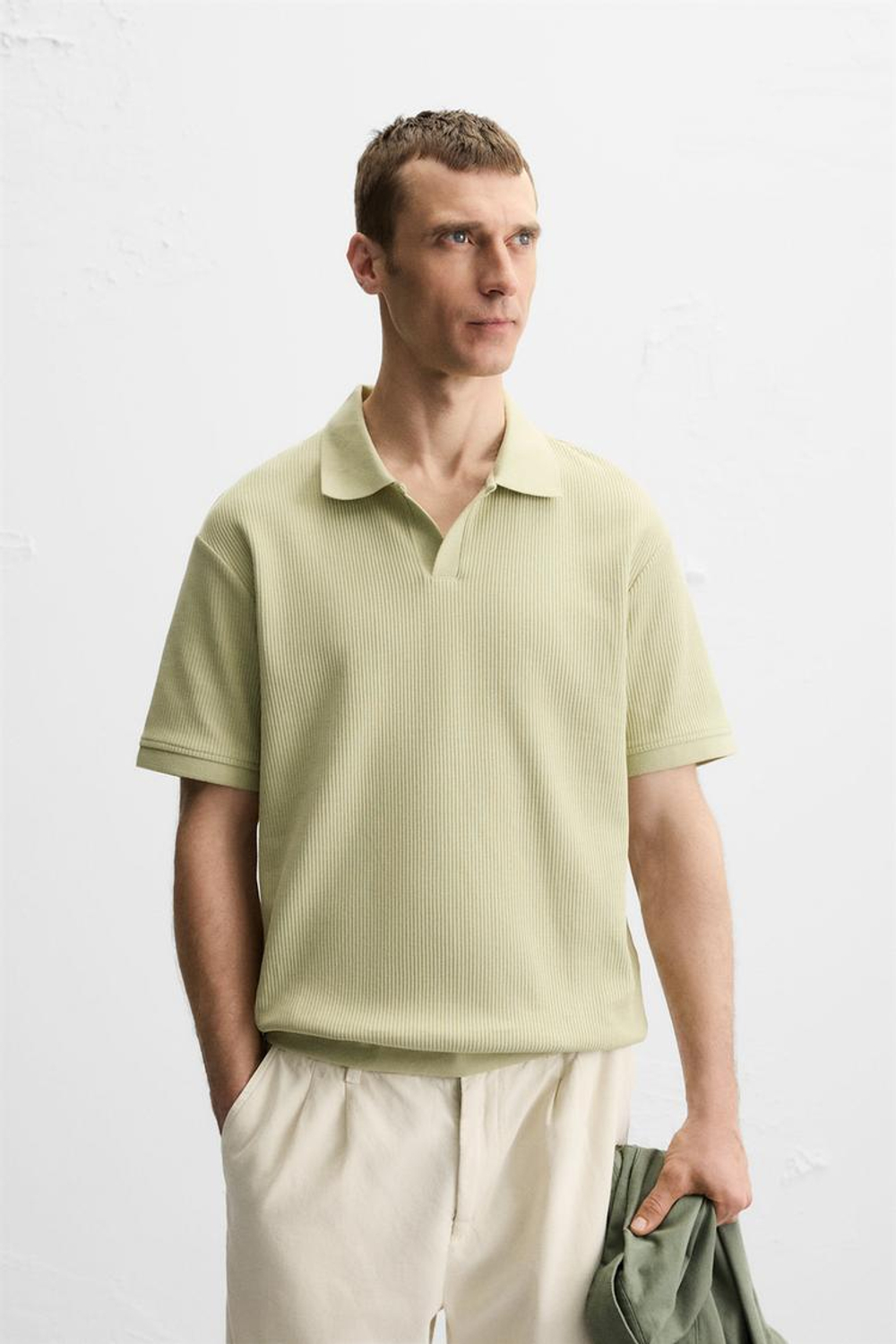 ZARA ПОЛО, СВЕТЛО-ЗЕЛЕНЫЙ