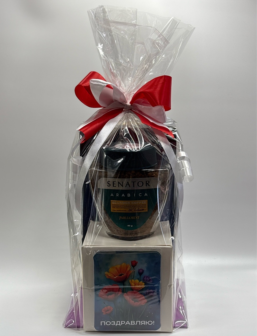 Подарочный набор 010326 арт! чай конфуций 2 баночки\кофе сенатор\конфеты бонита\открытка с шоколадом.