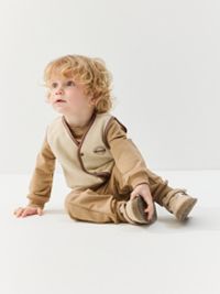 Жилет флисовый "Молоко" 0+