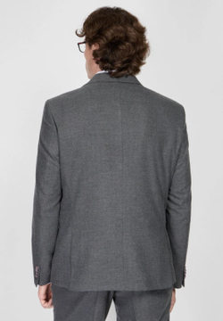 Мужской костюм тройка в полоску (серый) В82