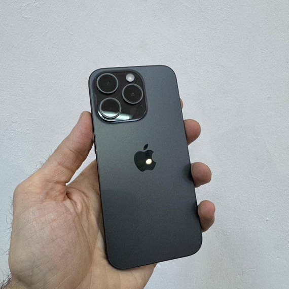Apple iPhone 15 Pro 256GB 88% АКБ без ремонта без вскрытия (коробка)