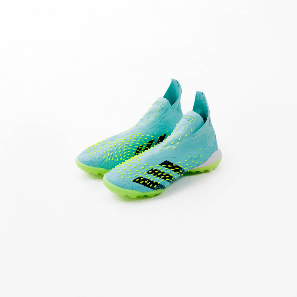 TF / Adidas PREDATOR FREAK .1 / Sky blue green