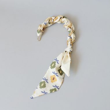 Ручка из цепочки с платком S-30