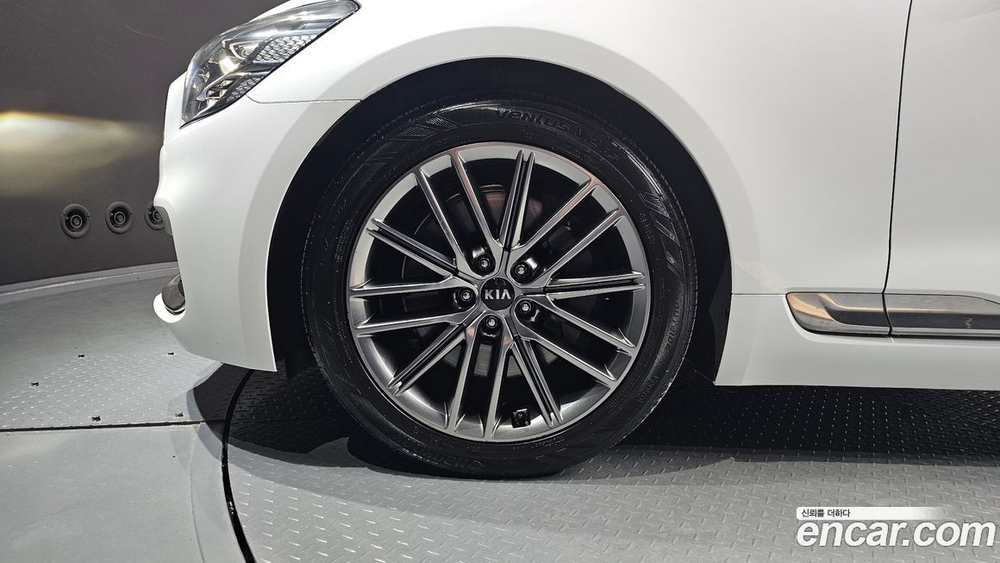Kia The K9 (Quoris/K900) 3.8 GDI (09.2019)