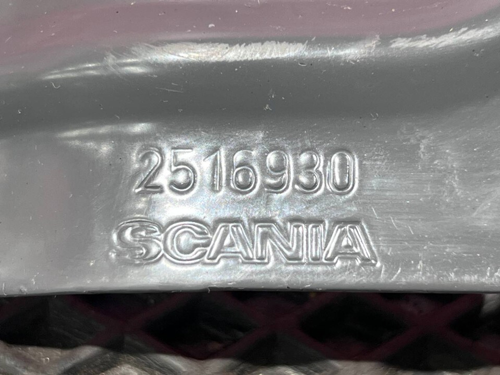 Кронштейн шумоизоляции