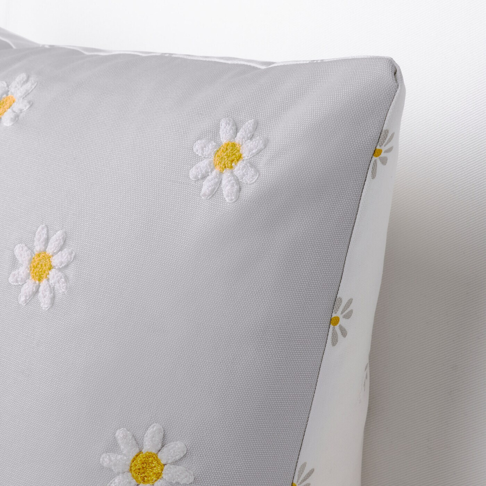 IKEA NATTSLÄNDA  (ИКЕА НАТТСЛÄНДА)  -  Наволочка, цветочный узор, серый/белый, 50x50 см