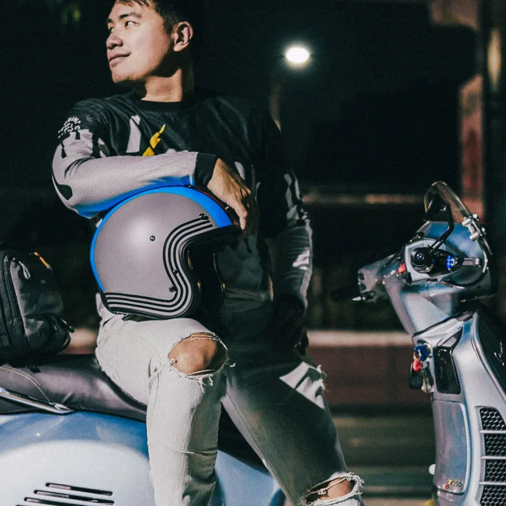 V31 Byron MC21SF / Серо-голубой