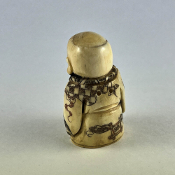 Статуэтка нэцкэ Ребенок Карако с карпом