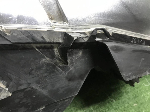 Битая Фара правая Mazda CX-5 2 (2017-2021) LED