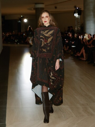 Платье ГУСИ-ЛЕБЕДИ