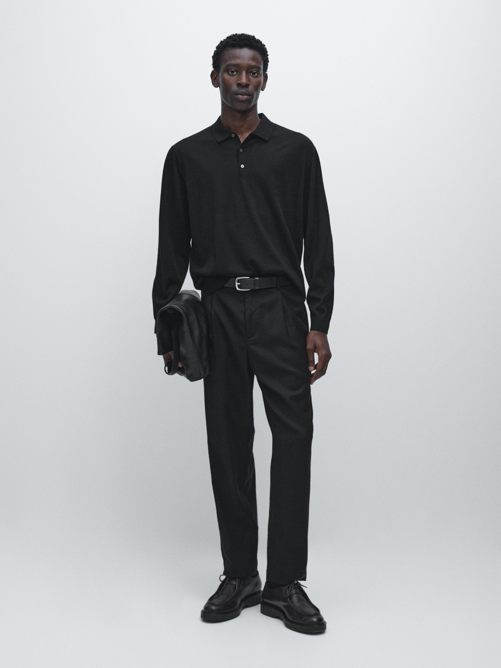 Massimo Dutti Брюки свободного кроя из шерстяной смеси с вытачками, черный