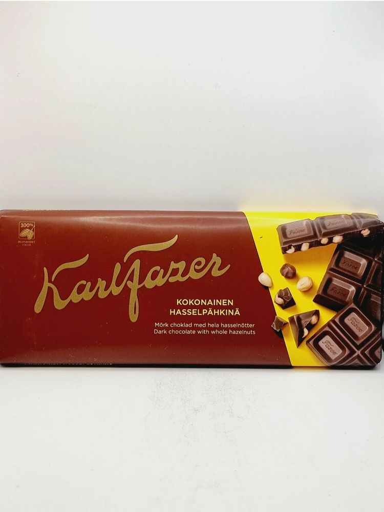 Шоколад тёмный Fazer с цельным лесным орехом 200 г x 2 шт