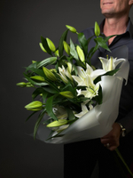 «Букет лилий»