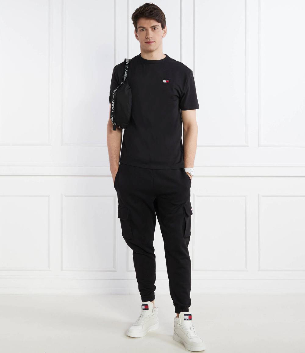 Футболка Tommy Jeans - черный(DM0DM17995)