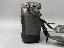 Nikon D2X 43000 кадров