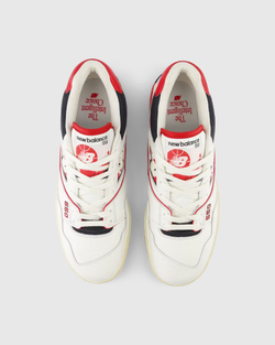 Кроссовки NEW BALANCE 550