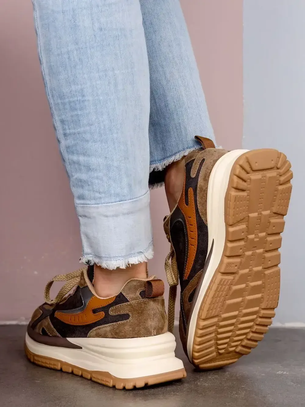 Кроссовки женские натуральная кожа