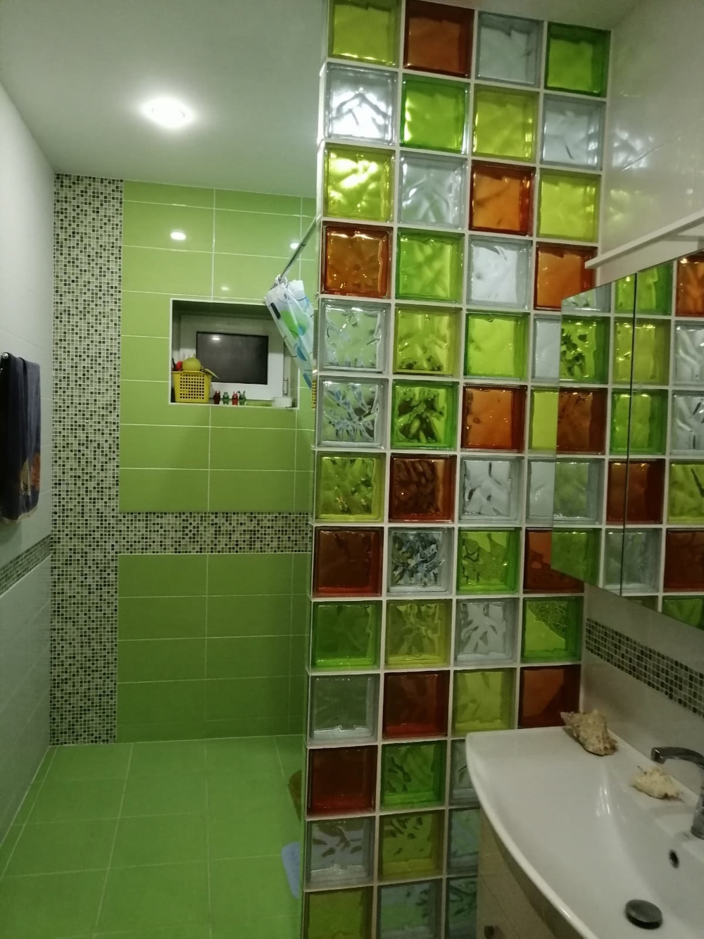 Стеклоблок тархун волна окрашенный изнутри Vitrablok 19x19x8