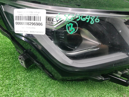 Фара правая Geely Coolray (2019-2024) LED