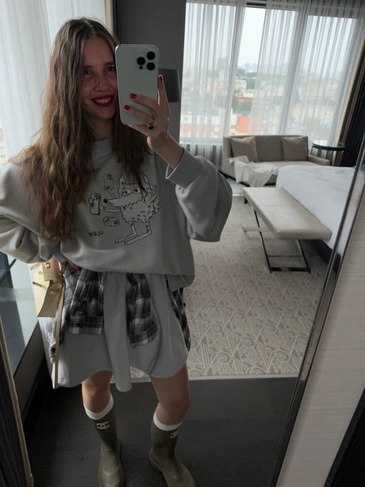 СВИТШОТ РЕНА ДЫМЧАТЫЙ ВОЛК ЩЕЛК