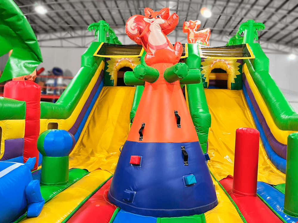 Коммерческий батут "Лесная страна" 10*6*5 м