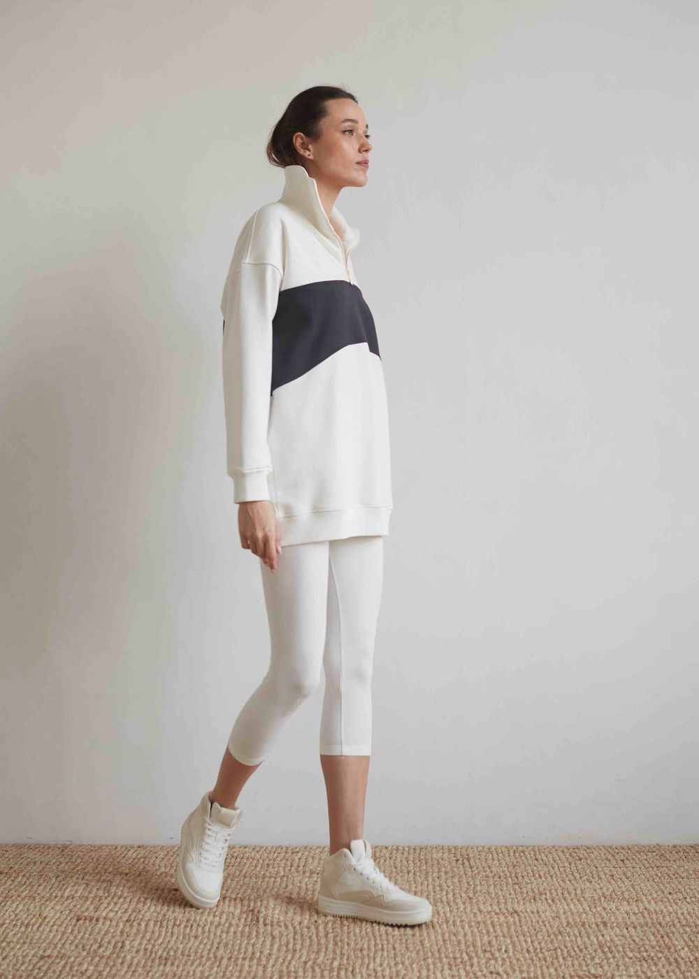 Толстовка платье Alexandra Talalay KP010 с воротником на молнии молочно-графитовый