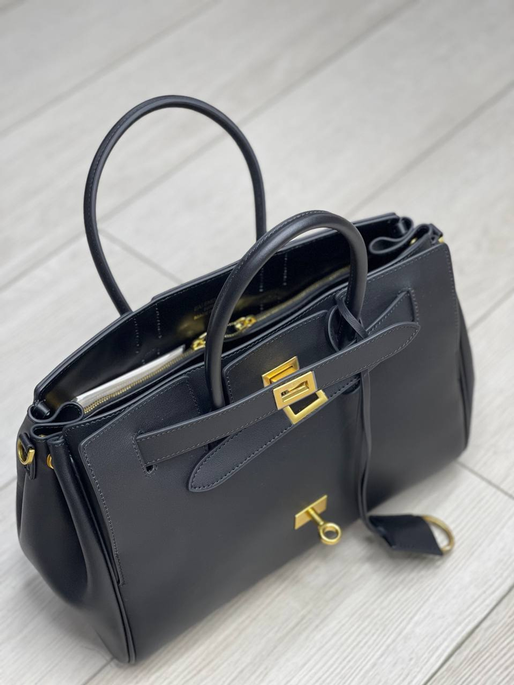 Сумка Balenciaga