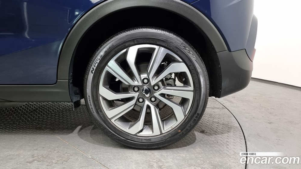 KG Mobility (Ssangyong) Very New Tivoli Бензин 1.5 2WD (07.2020)