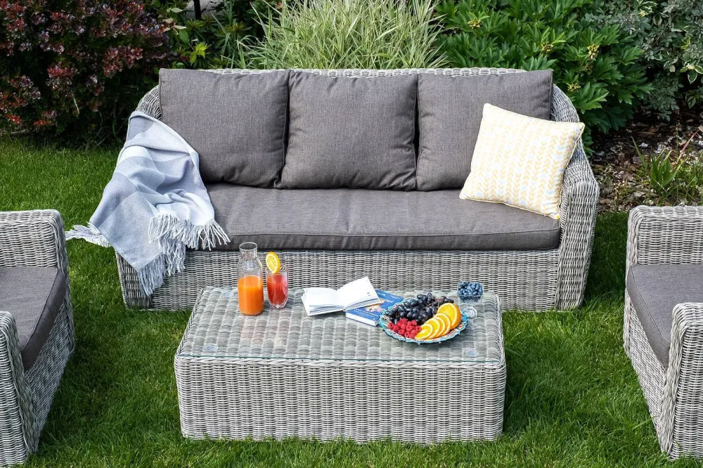 "Фабриция" журнальный столик из искусственного ротанга, цвет серый