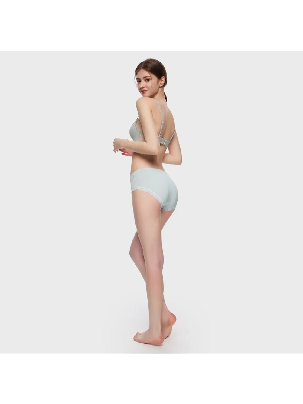 Трусы женские