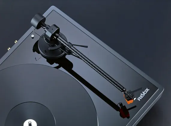 Revox T700 Studio Master Turntable Black
