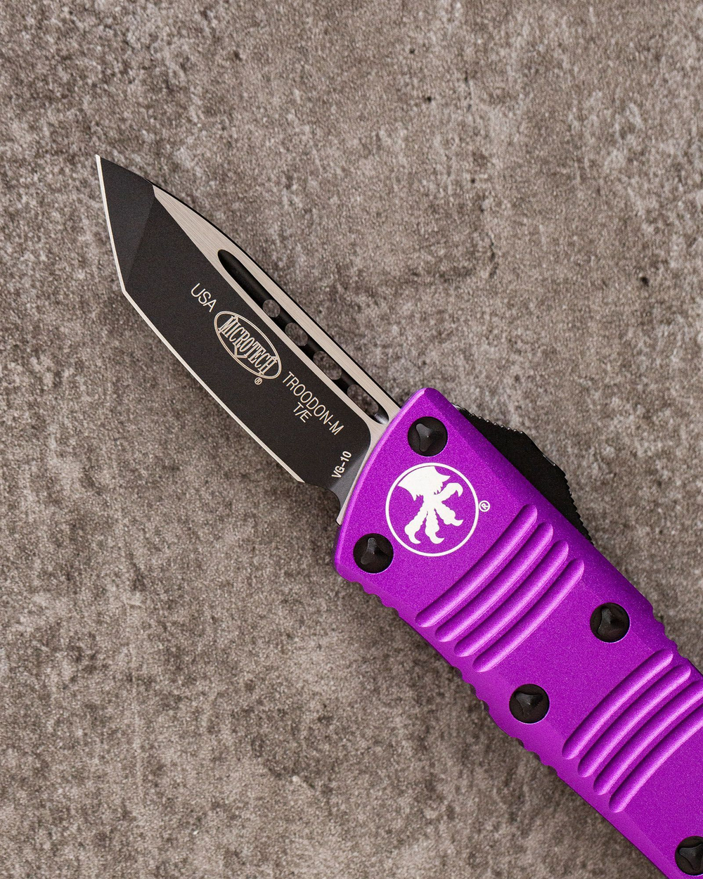 Автоматический складной нож SteelBro Microtech Mini Troodon Black Tanto 240-1PU (черный-фиолетовый) фронталка/выкидуха