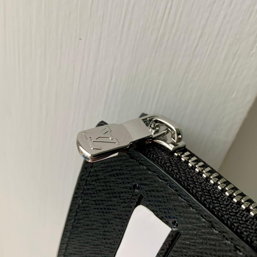 Louis Vuitton Coin Card Holder
