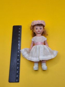 Коллекционная кукла Madame Alexander McDonalds 032212