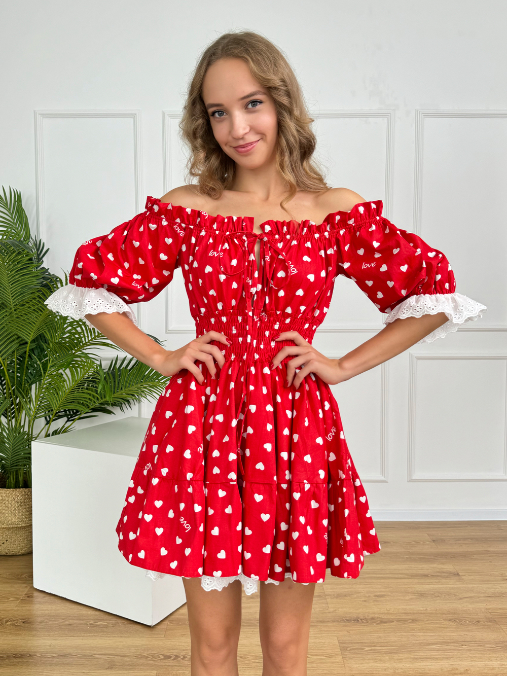 Сарафан платье летнее для девочки "Сердца на красном"