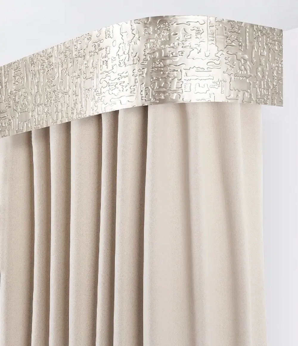 Пластиковый карниз с тиснением Legrand 2-х рядный Бруно 3000 мм