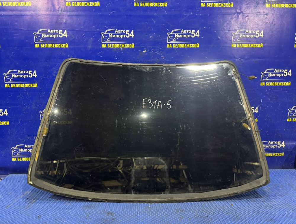 Стекло заднее MITSUBISHI DIAMANTE 2000