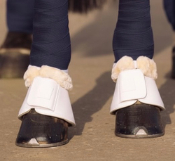 Кабуры (колокольчики) с мехом EQUсhoice (белые)