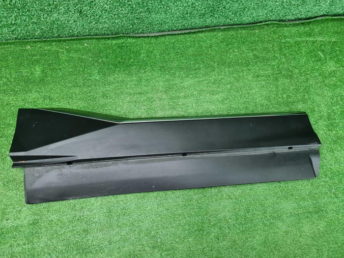 Накладка двери передняя левая GAC GS8 2 (21-нв)